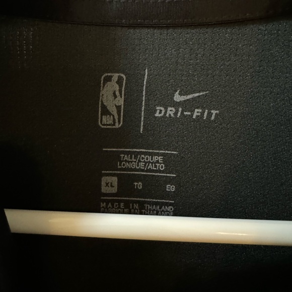 Nike Dri-Fit Greensboro Swarm NBA G League 1/4 zip XL TALL - Picture 2 of 3